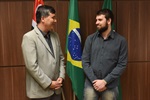 Entrega de Voto de Congratulações ocorreu nesta quinta-feira