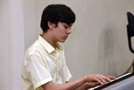 Aluno de piano Marcos Santana Cruz