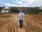 Foto mostra como ficou o campo após o pedido de Tozão ser atendido
