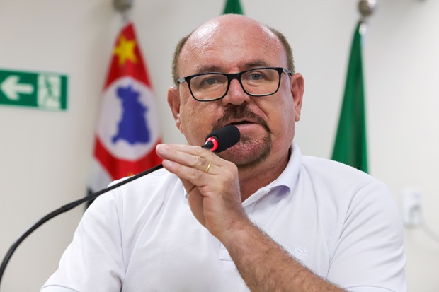 Obra de esgoto na Vila Sônia se arrasta há 8 meses, critica vereador