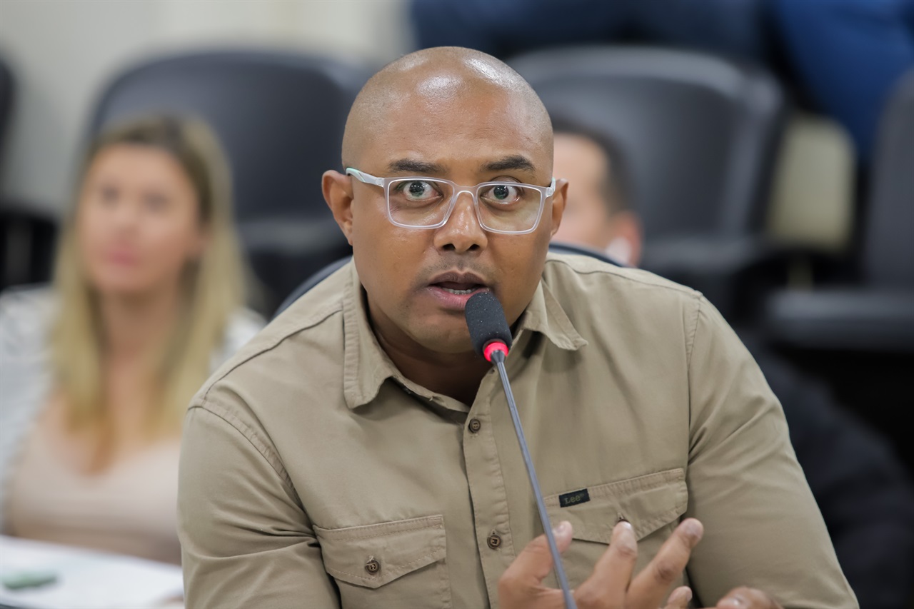Possível insuficiência de cobertores nas UPAs é questionada em requerimento